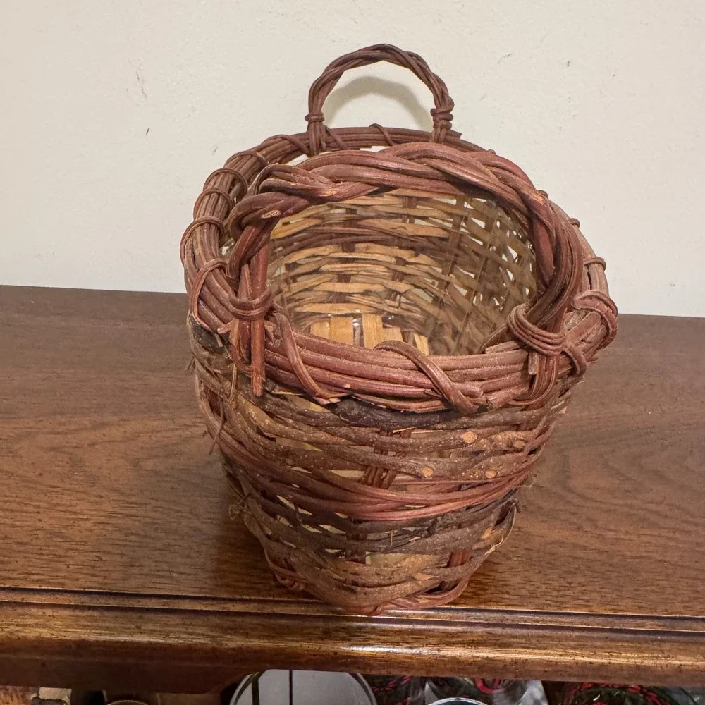 Vintage Rustic Handwoven Twig Vine Oval Basket Planter Plastic Liner Handles